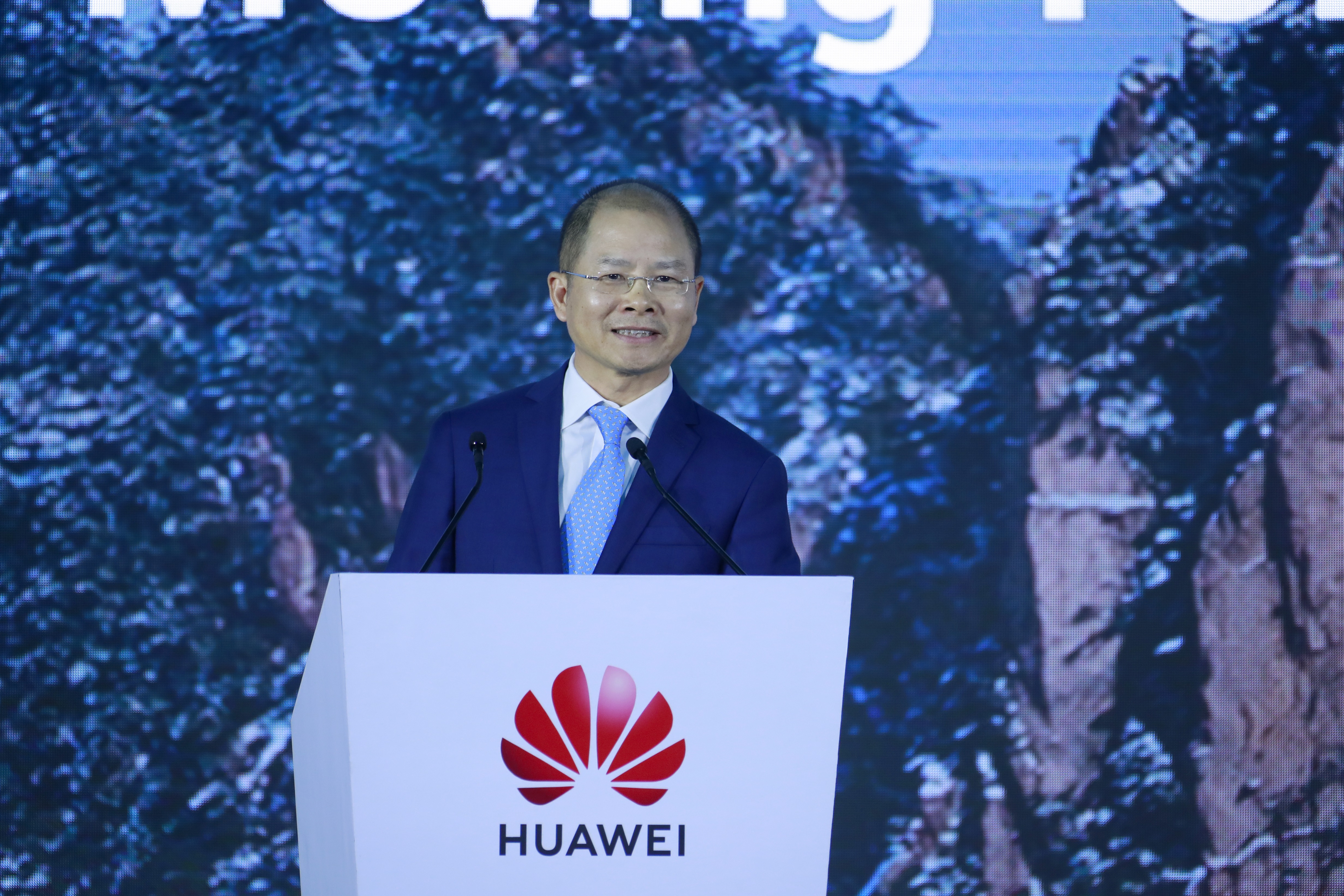 Huawei optimiza su cartera de productos para reforzar la solidez empresarial y navegar a través de la complejidad del entorno