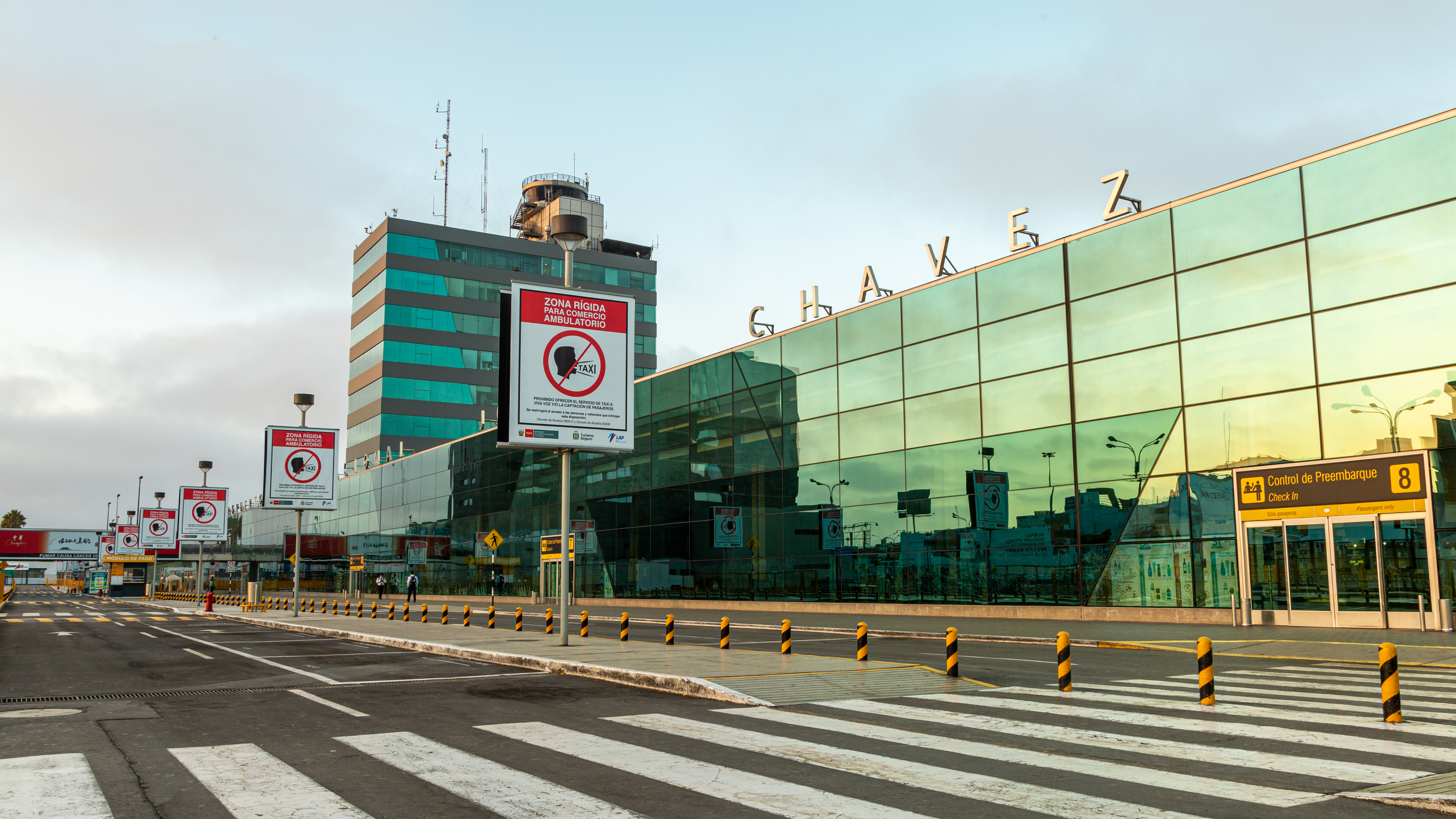 Aeropuerto Jorge Chávez será el primer terminal aéreo del Perú en utilizar energía de fuentes renovables