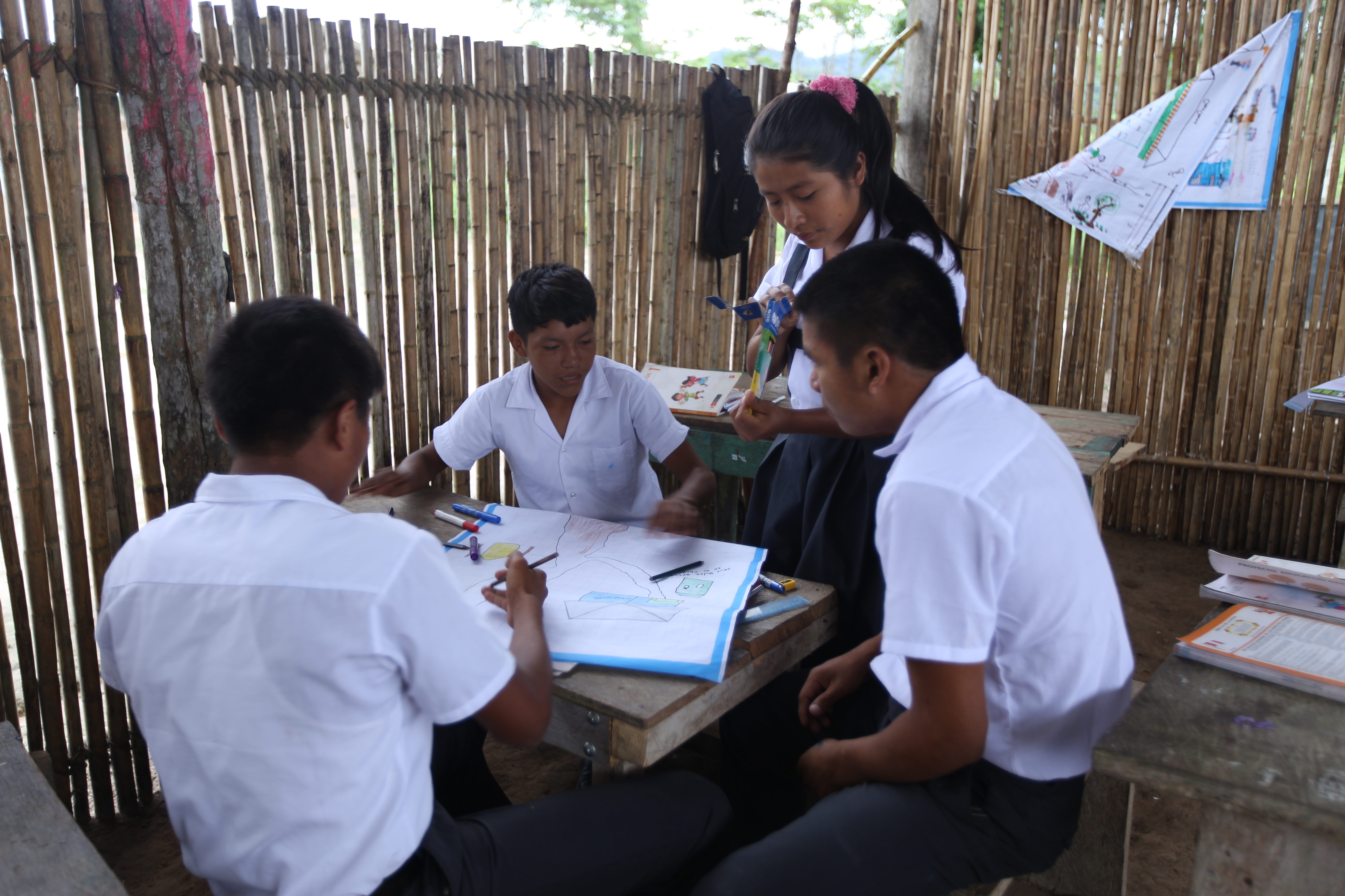 Beat se une a Enseña Perú para llevar educación de calidad a niños y niñas del Amazonas