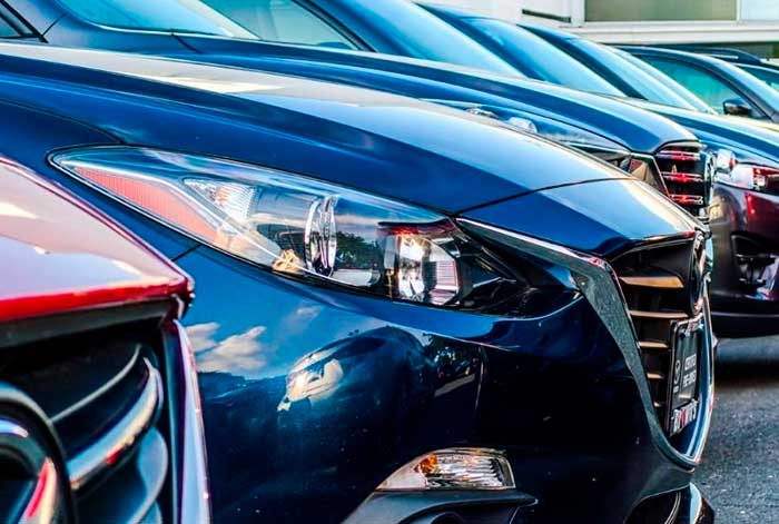 El color azul está en auge en el mercado automotriz mundial según un informe de BASF