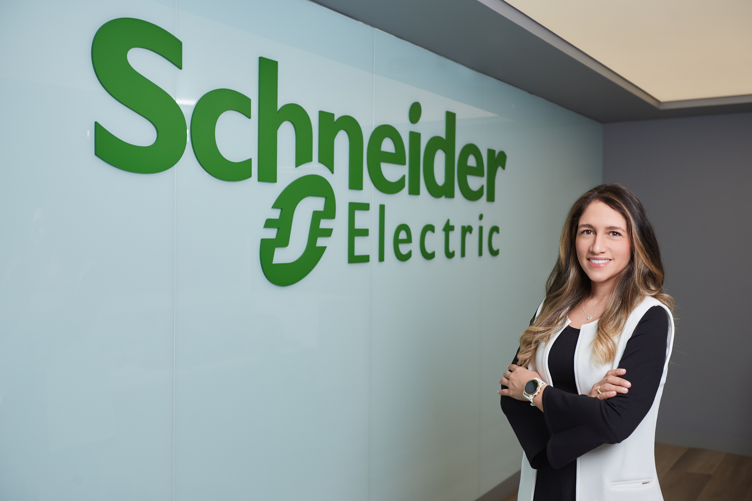 Lina Bernal, directora de Secure Power de Schneider Electric para el Clúster Andino.