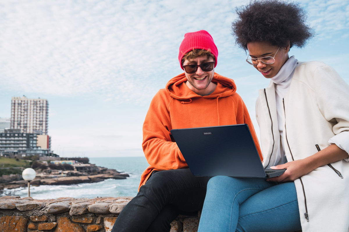 Acer hace el anuncio global de su nueva notebook y tablet ENDURO Urban