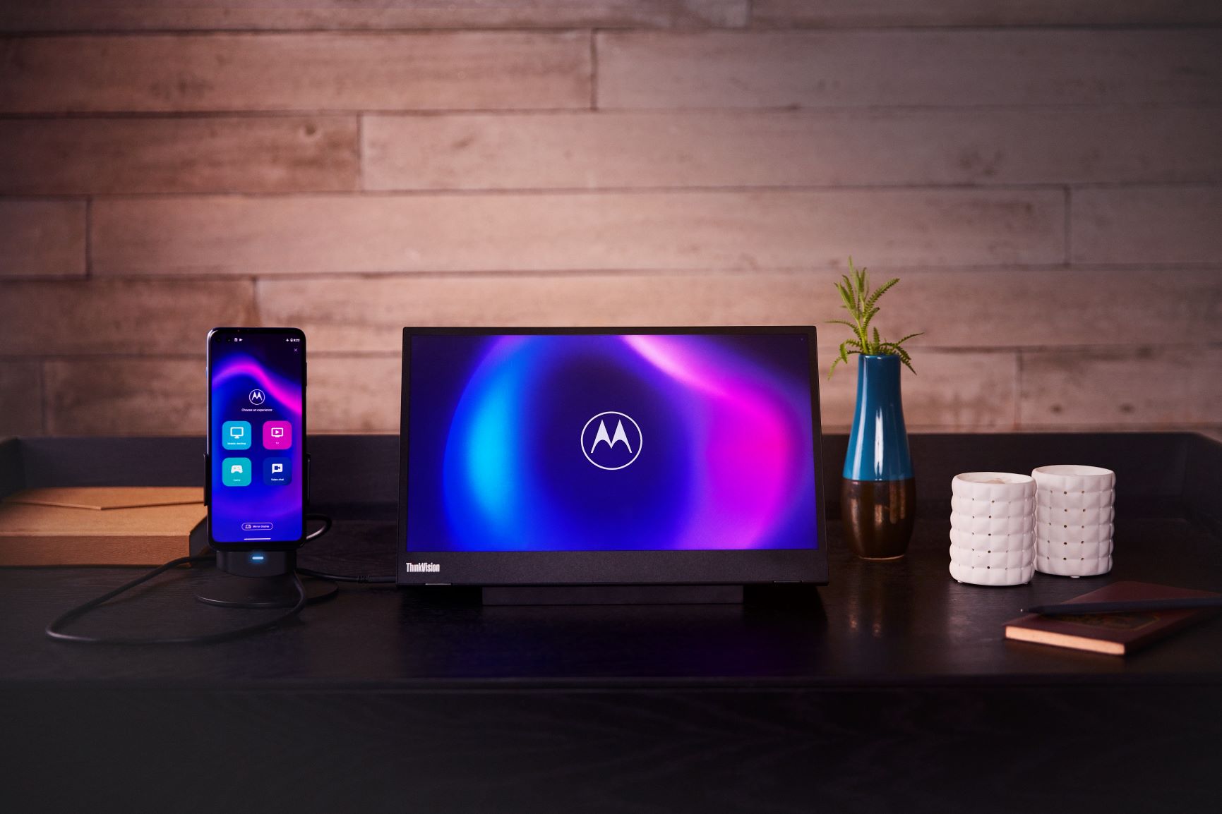 Motorola y Claro anuncian la llegada del moto g más potente de la historia al Perú: nuevo moto g100 con Ready For