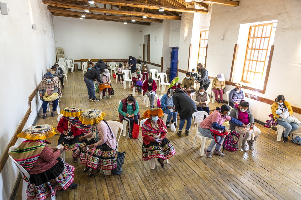 BanBif capacitó en emprendimiento e innovación a mujeres artesanas quechua hablantes del distrito de Andahuaylas en Cusco