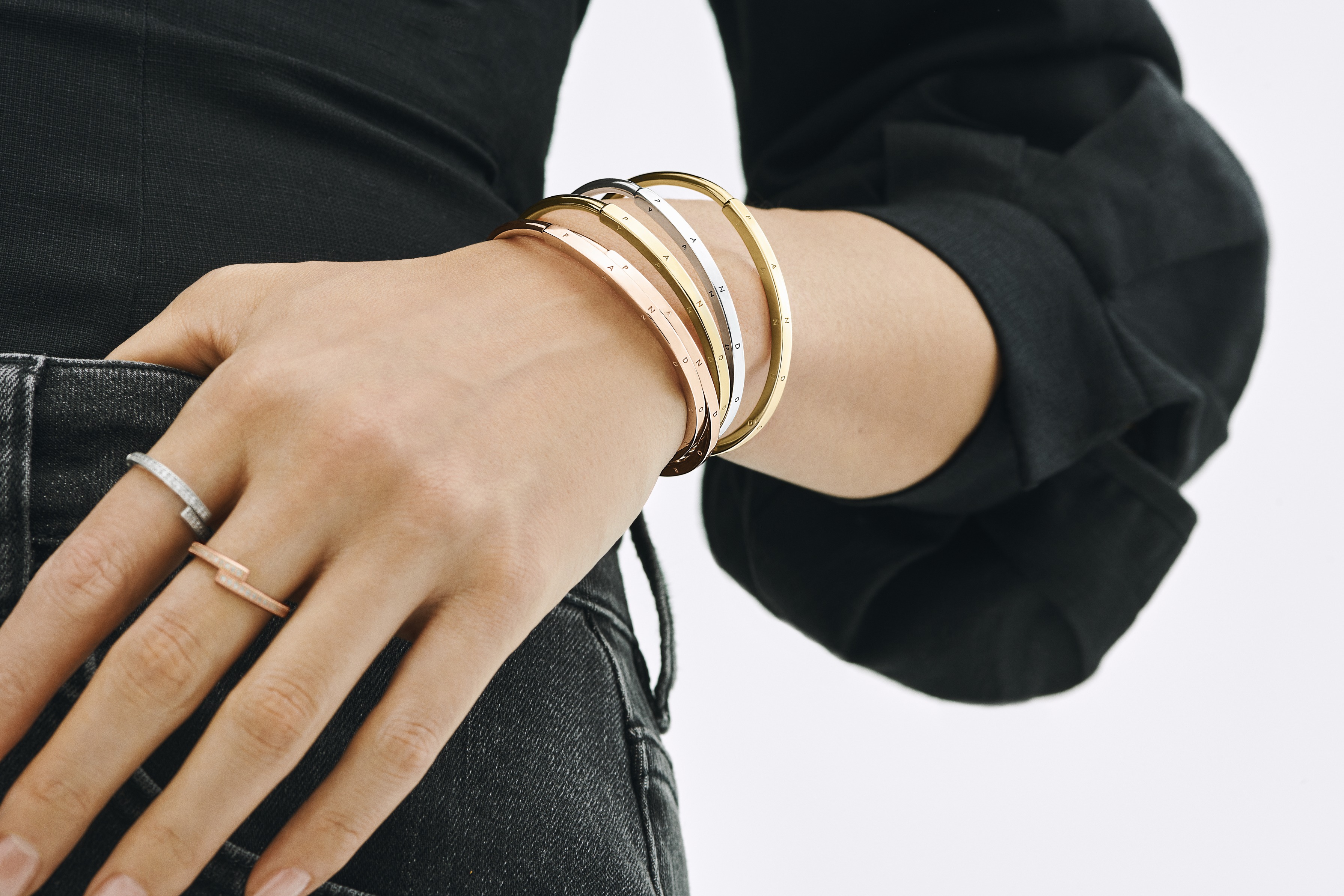 innovación y arquitectura, las inspiraciones de pandora signature