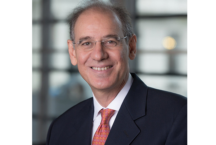 Especialista de Harvard propondrá soluciones para el sistema de salud en Perú