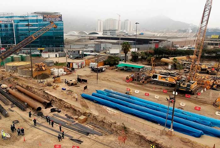 SEDAPAL reubica redes de agua potable y alcantarillado para permitir construcción de Línea 2 del Metro de Lima