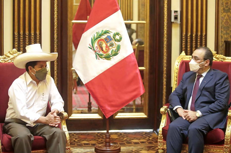 El plan de vacunación contra el Covid-19 en el Perú se fortalece con un crédito de CAF por USD 120 millones