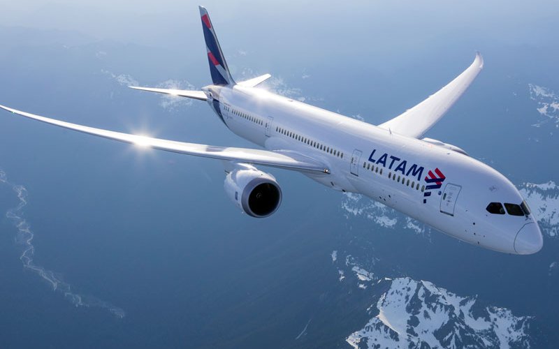 LATAM es distinguida como el grupo de aerolíneas más puntual del mundo en 2021