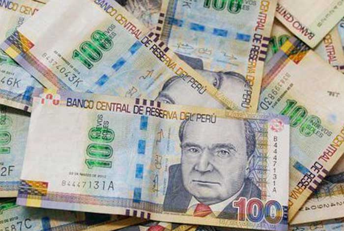 ¿Cómo impacta el encaje mínimo aprobado en el crédito de personas y pymes?