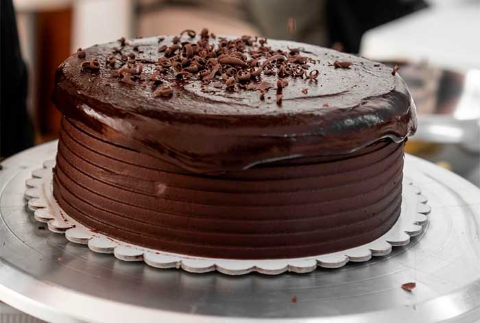 Tradición y sabor: Secretos de chef para hacer una perfecta torta de chocolate