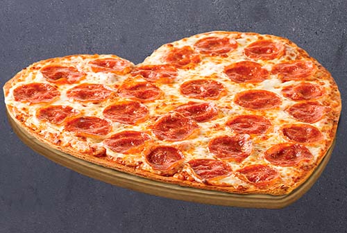 Papa John's celebra San Valentín con una nueva pizza en forma de corazón