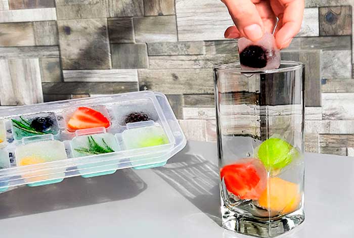 Hielos de frutas: el mejor truco para darle vida y color a tus bebidas en verano