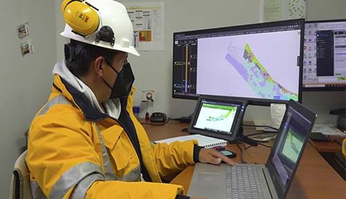 Ingenieros de Summa Gold desarrollan nuevo sistema de logueo digital que reduce en 75% el tiempo de captura de datos geológicos