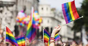 Descubre los mejores destinos para celebrar Orgullo LGBTQ +
