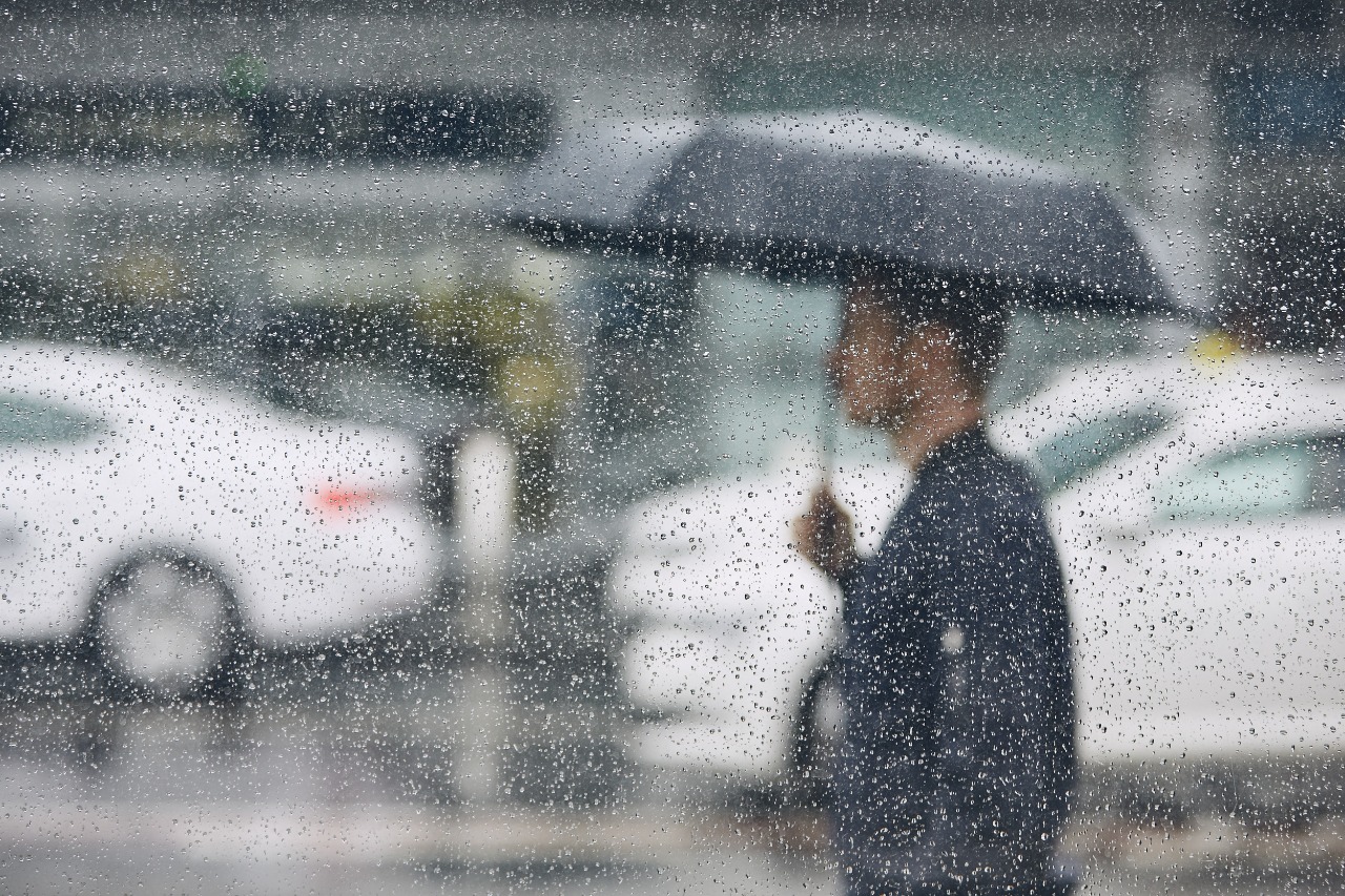 Recomendaciones de seguridad para peatones en época de lluvias