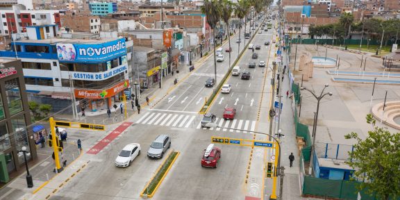 Emape cumple 36 años ejecutando las principales obras de infraestructura vial y social en Lima