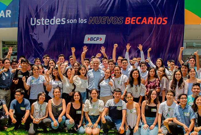 BCP otorgará 120 becas para estudiar en las mejores universidades e institutos del Perú