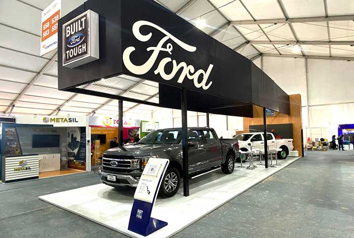 Ford presentará la primera pick-up de motorización híbrida en Perú en la 35° edición de PERUMIN