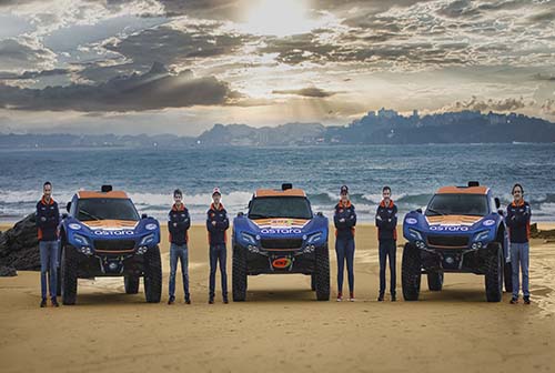 Laia Sanz, Carlos Checa y Óscar Fuertes: ASTARA TEAM forma un “Dream Team” sostenible e inclusivo para competir en el Dakar