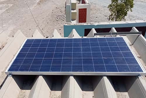 ENEL instaló 21 paneles solares en instituciones educativas y viviendas de estudiantes de Nasca
