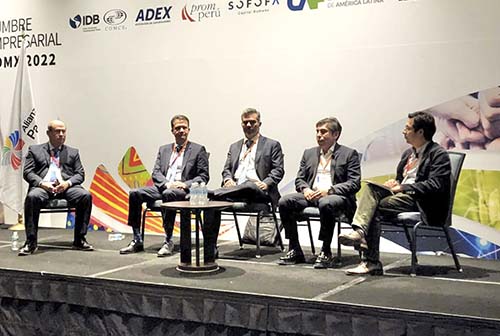 Internet para Todos alcanza el 50% de su meta conectando a 3 millones de personas que viven en zonas rurales de Perú