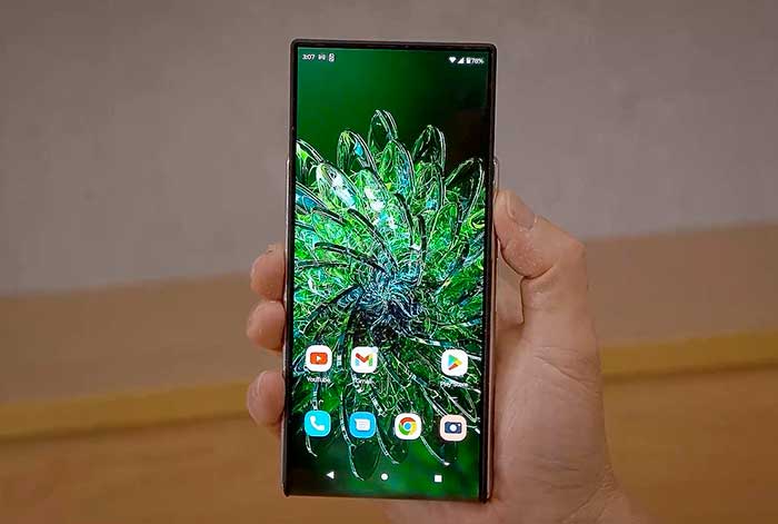 Motorola presentó el concepto de smartphone rollable durante Lenovo Tech World 22