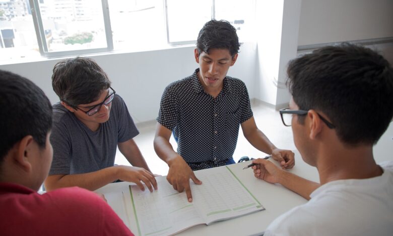 ¿Te gusta la ciencia y tecnología? Conoce algunas carreras que podrías estudiar