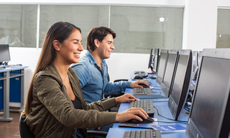 ICPNA y BCP se unen para otorgar becas de inglés a jóvenes talentosos
