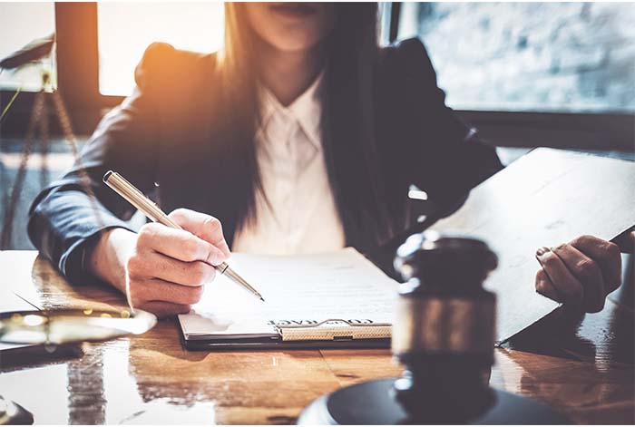 La plataforma legal que te evita perder tiempo en trámites, notarías y juzgados