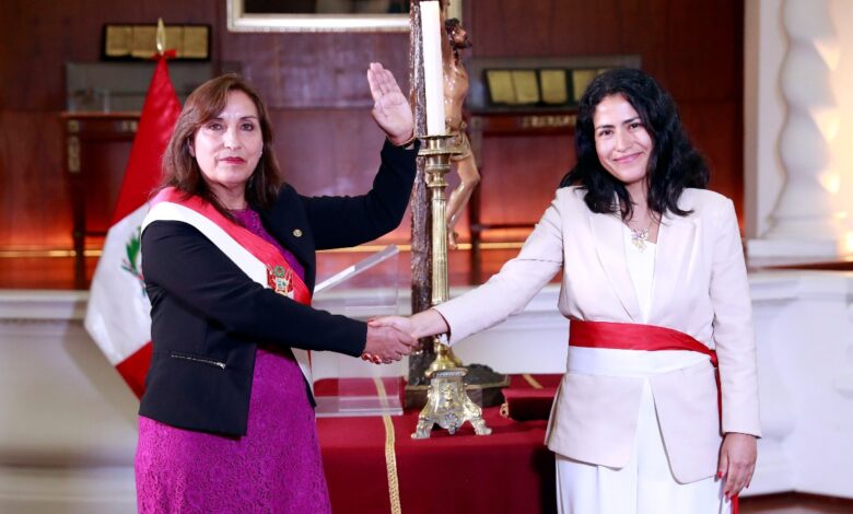 Paola Pierina Lazarte Castillo juró como ministra de Transportes y Comunicaciones