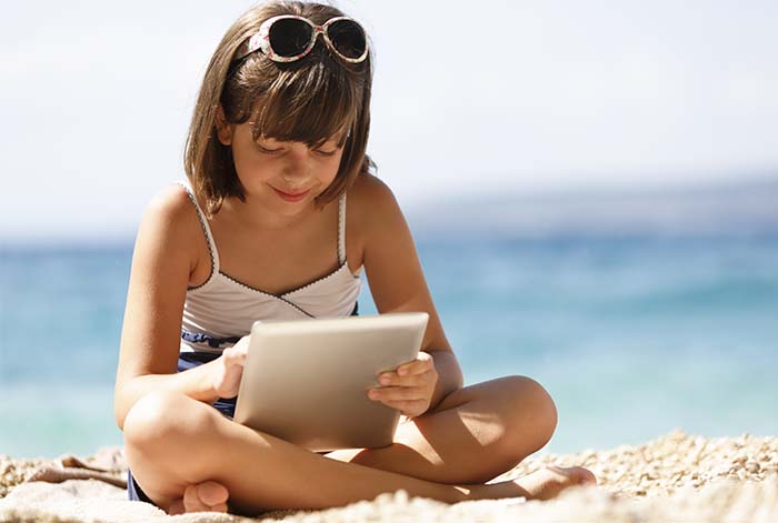 Vacaciones: ¿cómo puedo ayudar a mi hijo a estudiar y divertirse en sus vacaciones?