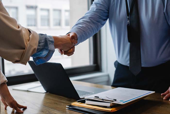 Empresas transnacionales prefieren contratar colaboradores con niveles de inglés más elevados