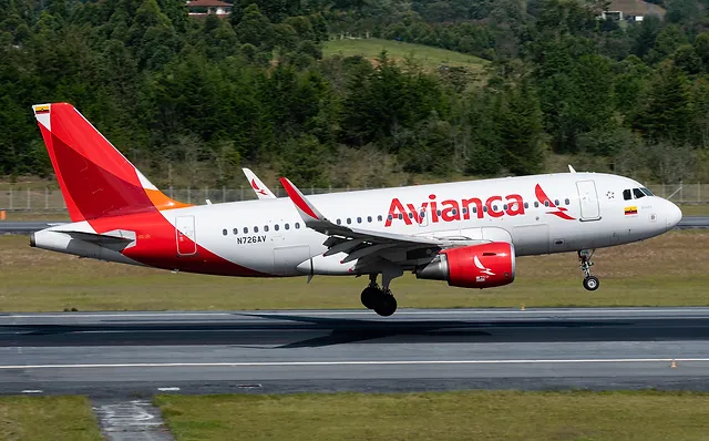 Avianca está en el top 10 de aerolíneas más puntuales del mundo
