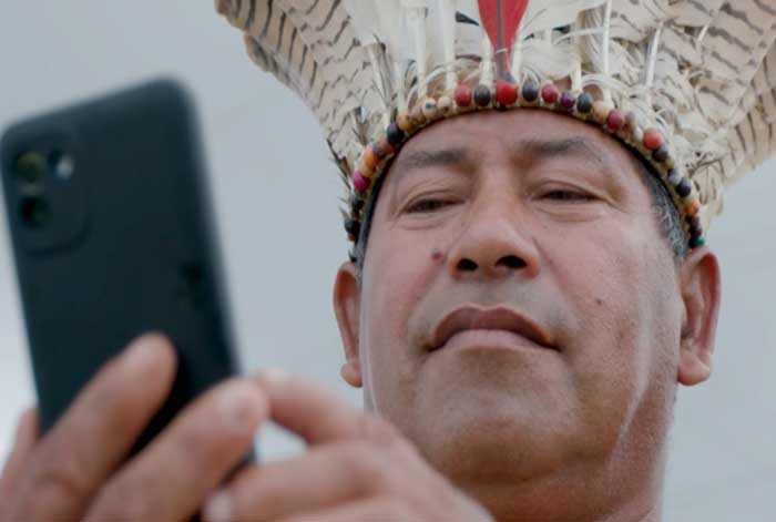 Huawei lleva Internet a comunidades ribereñas en el Amazonas