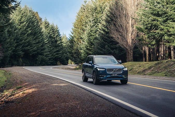 Volvo Cars logra su mejor desempeño en ventas de vehículos híbridos y eléctricos en países importadores