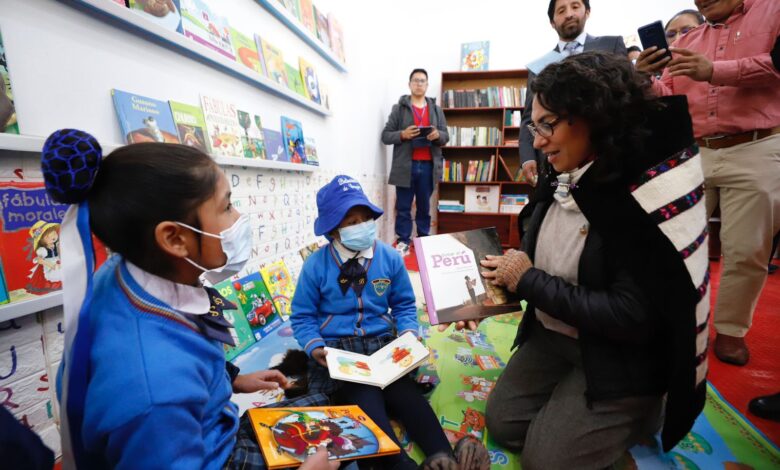 Ministra de Cultura en Junín: "Se implementarán bibliotecas escolares a nivel nacional"