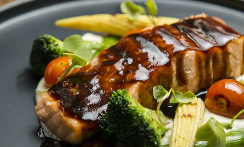 La industria restaurantera se recupera ante la adversidad