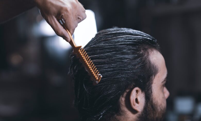 Claves para evitar la foliculitis en cuero cabelludo, rostro y extremidades este verano