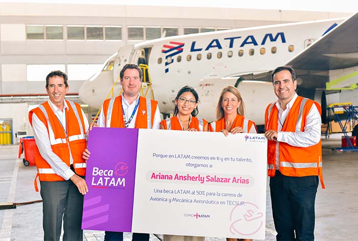 Conoce a las primeras mujeres becarias que estudiarán Aviónica y Mecánica Aeronáutica gracias a LATAM y TECSUP