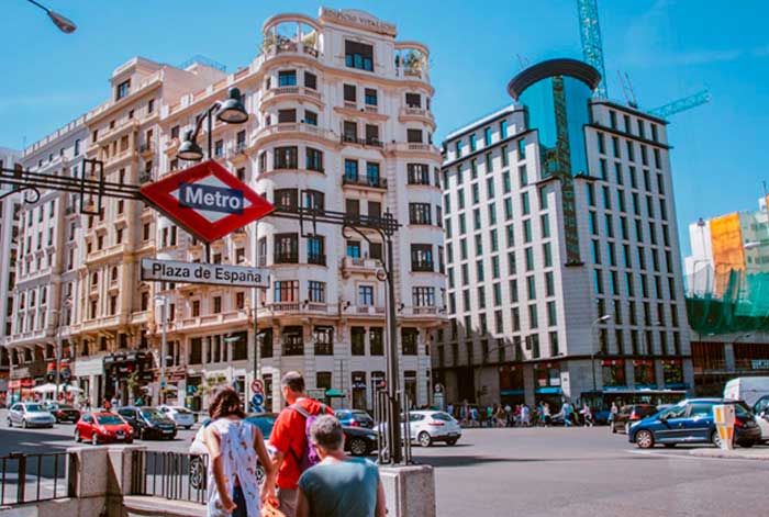 ¿De viaje a Europa? Descubre los requisitos para viajar a España en 2023