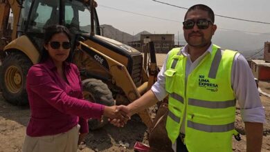 LIMA EXPRESA brinda maquinaria pesada a la Municipalidad de Ate para limpiar zonas afectadas por el desastre natural