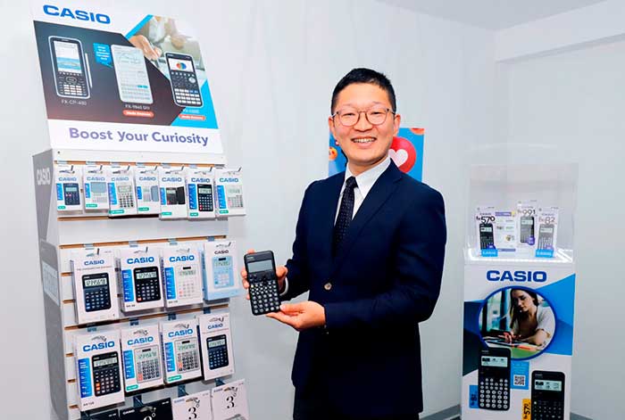 Casio lanza novedosa línea de calculadoras ClassWiz en Perú