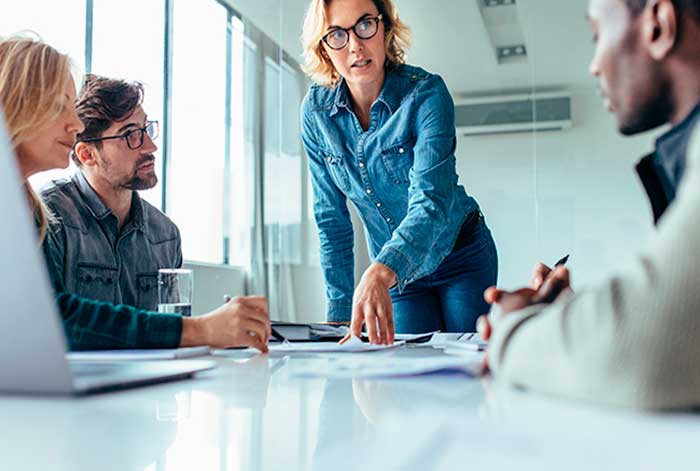 8 acciones para empoderar a las mujeres de tu empresa