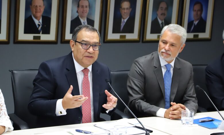 Adex destaca esfuerzo del gobierno por devolver al país la institucionalidad y estabilidad