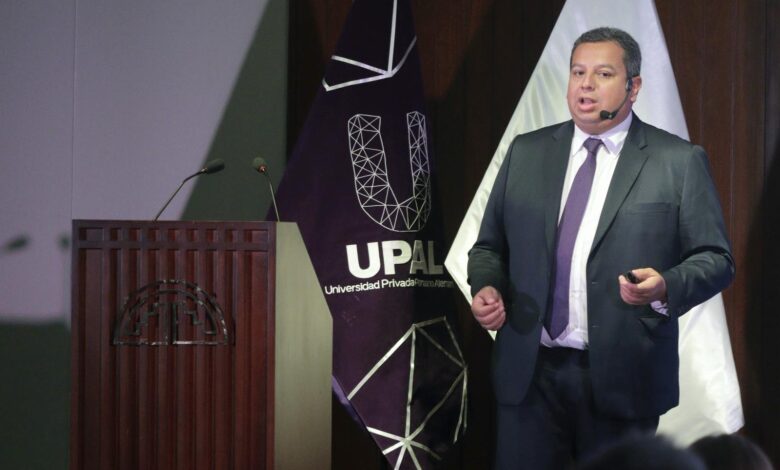 Inversión privada contribuye activamente a democratizar la educación en el Perú