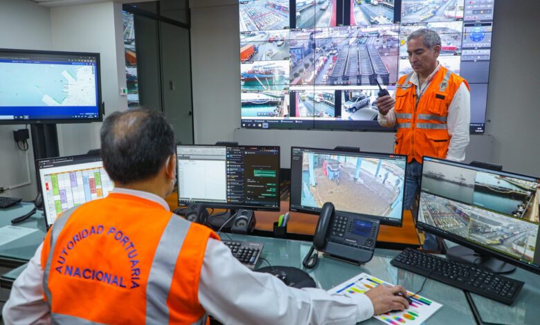 Centro de Control y Respuesta a Emergencias monitorea puertos del Callao, Paita e Iquitos