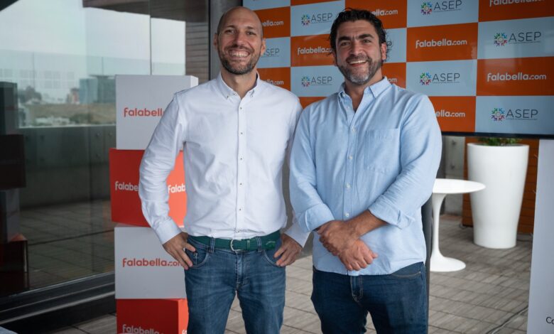 falabella.com y ASEP firman acuerdo para impulsar el ecommerce en las pymes