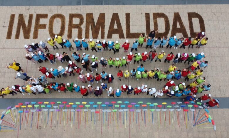 Día de la Madre: cerca del 73% de trabajadoras del hogar son madres que enfrentan la informalidad laboral