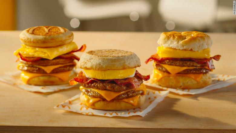 Lo que no sabías de los nuevos desayunos de McDonald's